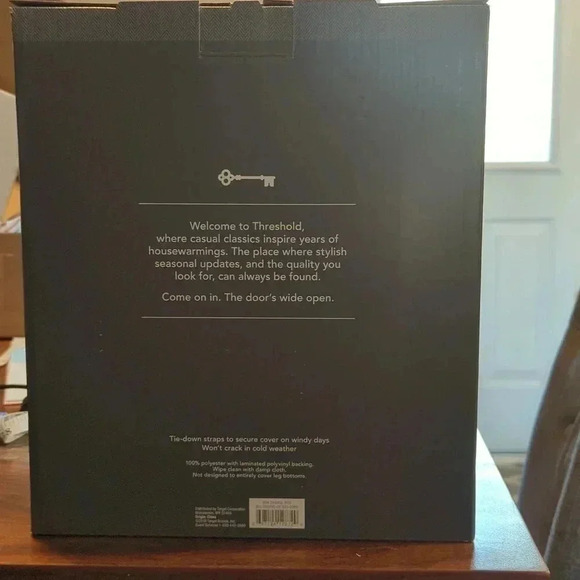 THRESHOLD LoveSeat Cover - 55 1/2 “ L x 34 “ W x 30” H - Heavy duty cover with w - Picture 4 of 4